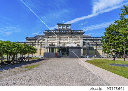 なら仏像館【奈良国立博物館・旧本館東口-2022年 初秋】 なら仏像館【奈良国立博物館・旧本館東口-2022年 初秋】 95373661