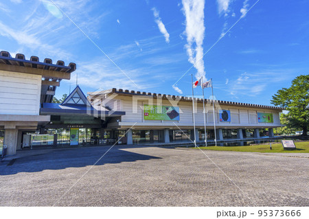 奈良国立博物館　東新館・西新館 95373666