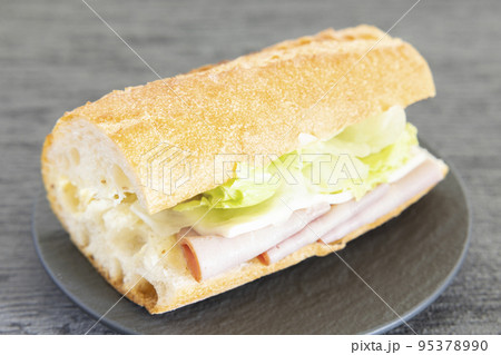 美味しいバケットサンド 美味しいバケットサンド 95378990