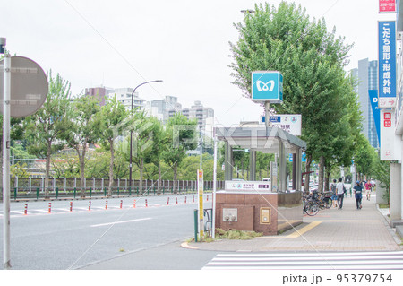地下鉄市ヶ谷駅出口/東京都新宿区 地下鉄市ヶ谷駅出口/東京都新宿区 95379754