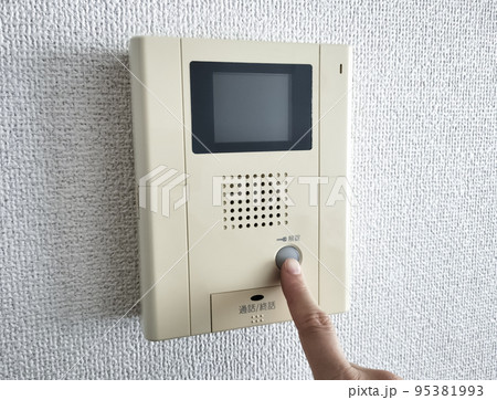 テレビモニター付インターフォン 95381993