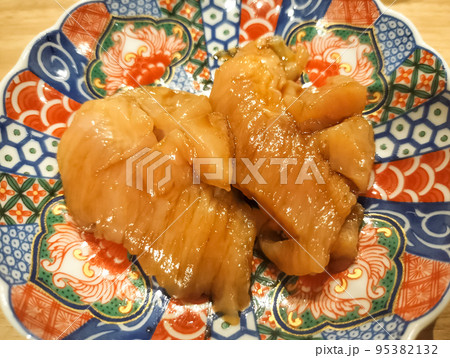 焼肉屋のタレ漬けの上ミノ 95382132