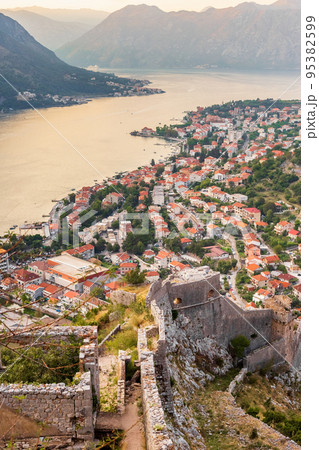 The bay of the city of Kotor in Montenegro 95382599