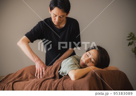 整体 マッサージ 整体 マッサージ 95383089