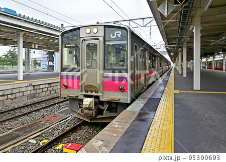鉄道　JR東日本・奥羽本線　701系 95390693