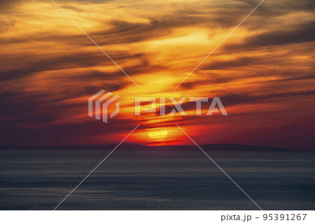 知床の夕日 知床の夕日 95391267
