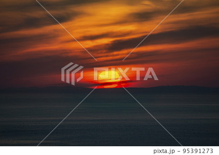 知床の夕日 知床の夕日 95391273