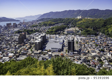 尾道の町並み　天満町と栗原西周辺　広島県尾道市 95391696