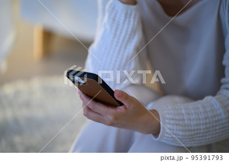 深夜の不穏なメール 95391793