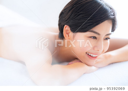 エステ 女性 ビューティー 美容 エステサロン エステ 女性 ビューティー 美容 エステサロン 95392069