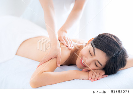 エステ 女性 ビューティー 美容 エステサロン エステ 女性 ビューティー 美容 エステサロン 95392073