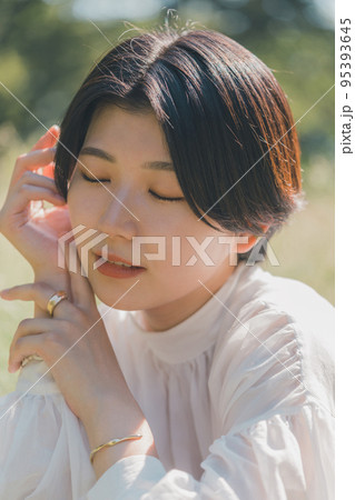 portrait photo 95393645