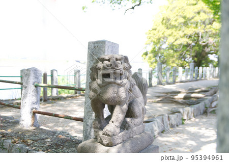 水天宮境内の狛犬 95394961