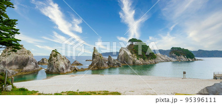 「岩手県」浄土ヶ浜の風景　宮古市 95396111