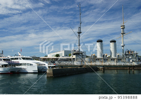 横須賀市 猿島　三笠桟橋 95398888