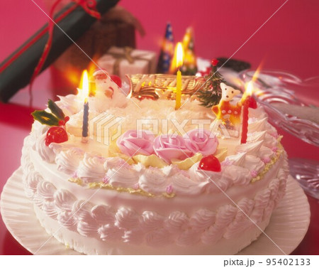 Decorated Christmas Cake Decorated Christmas Cake 95402133