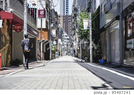 東京都港区の都市風景 芝神明商店街 東京都港区の都市風景 芝神明商店街 95407241