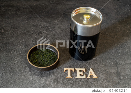 緑茶の茶葉 95408214