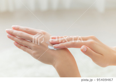 ハンドクリーム ハンドクリーム 95409467