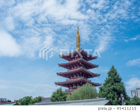 【浅草】浅草寺の五重塔 95411215
