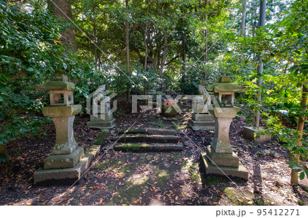 壹宮神社　すくね塚　鳥取県西伯郡大山町 95412271
