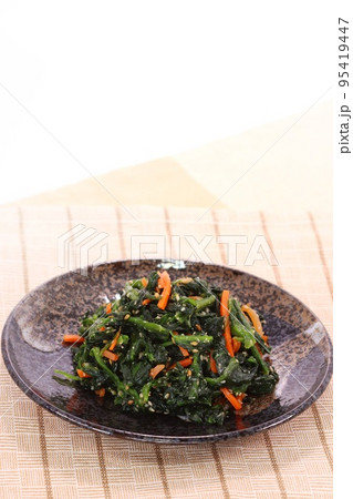 ほうれん草の胡麻和え 和食 料理 ほうれん草の胡麻和え 和食 料理 95419447