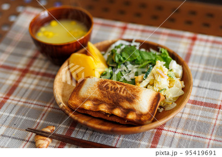 ワンプレート朝ごはん ワンプレート朝ごはん 95419691