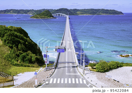 山口県の絶景スポット　美しい角島大橋 95422084