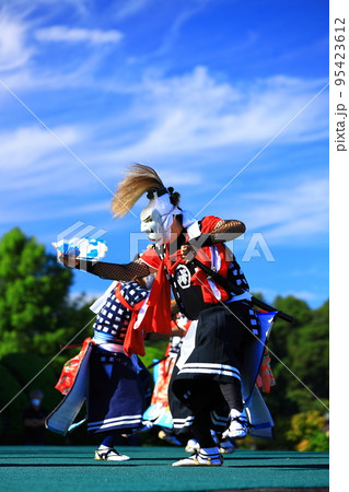 岩手県北上市 民俗芸能 鬼剣舞の写真素材 [95423612] - PIXTA