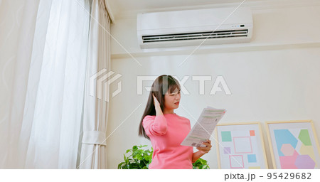 economic inflation concept 95429682