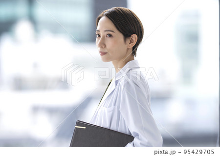 医師　ドクター 95429705