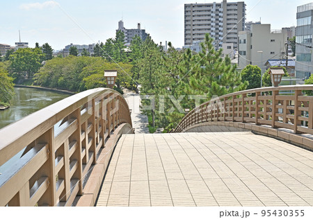 草加宿散歩・おくのほそ道の風景地　草加松原 95430355