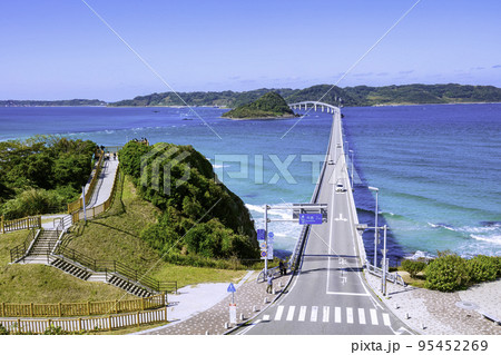 山口県の絶景スポット 美しい角島大橋 山口県の絶景スポット 美しい角島大橋 95452269