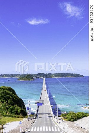 山口県の絶景スポット　美しい角島大橋 95452270