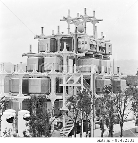 ＜大阪府＞大阪万博、建築家・黒川紀章のプロデュースした「タカラ・ビューティリオン」 95452333