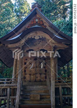 東楽々福神社境内　若宮神社　鳥取県日野郡日南町宮内 95452532