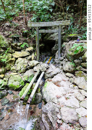 天の岩戸(縦) 天の岩戸(縦) 95453512