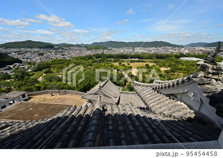 国宝姫路城 小天守からの眺望・連立式天守 国宝姫路城 小天守からの眺望・連立式天守 95454458