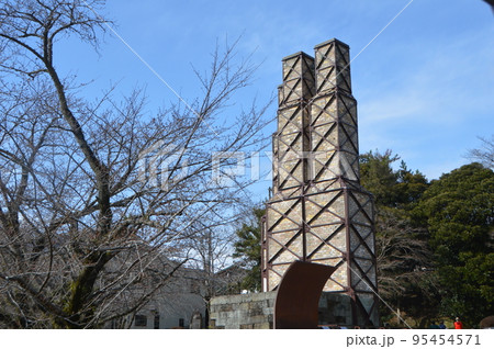 国指定史跡「韮山反射炉」（韮山反射炉ガイダンスセンター／静岡県伊豆の国市中字鳴滝入268-1） 95454571