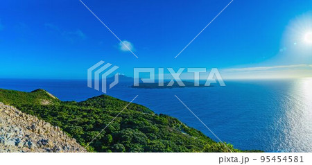 【風景】新島　展望台【パノラマ】 95454581