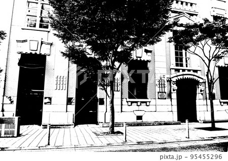 神戸海岸通りのビル街　白黒写真 95455296