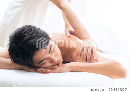 エステ　男性　ビューティー　美容　エステサロン 95455307