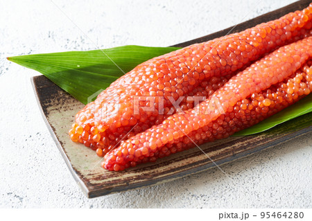 北海道産　生筋子（白鮭） 95464280