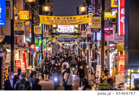 日本の東京都市景観 新型コロナの“水際対策”が大幅緩和…。戸越銀座商店街などを望む＝10月20日 95469767