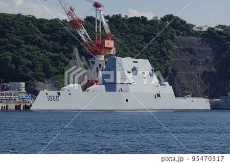 ズムウォルト級ミサイル駆逐艦　 USS Zumwalt 95470317
