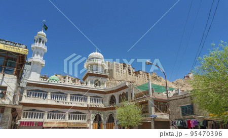 ラダック・レー ジャマーマスジット / Jamia Masjid, Leh, India 95470396