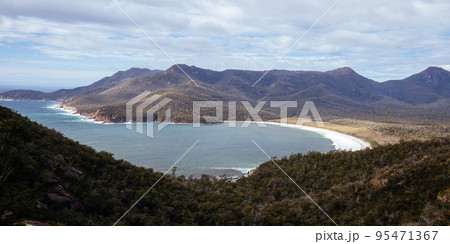 Freycinet Peninsula Circuit in Tasmania Australia 95471367