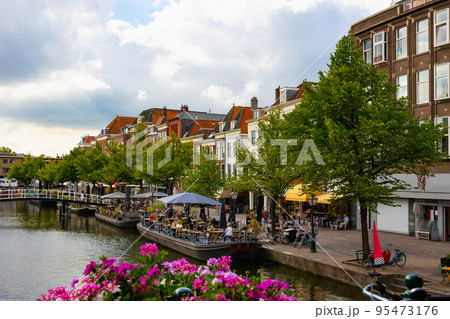 Streets and canals of Leiden town, Netherlands 95473176
