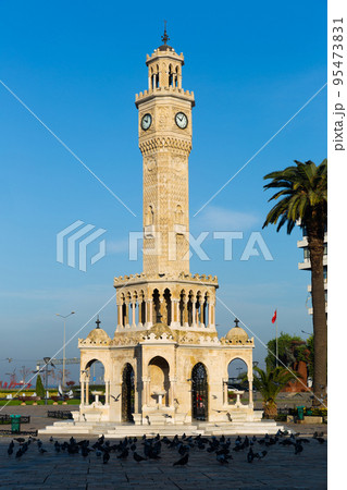 Square Konak Meydani in Izmir, Turkey. 95473831