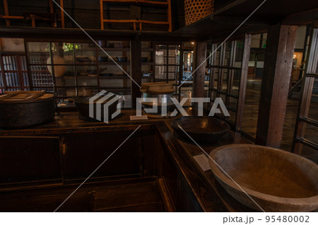 新潟　豪農の屋敷 95480002